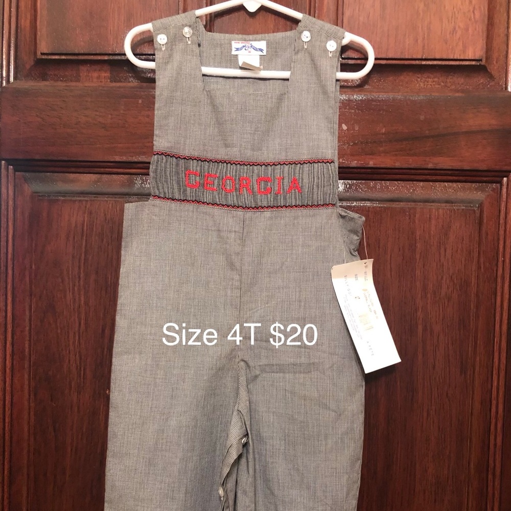 NWT Silly Goose smocked longall UGA